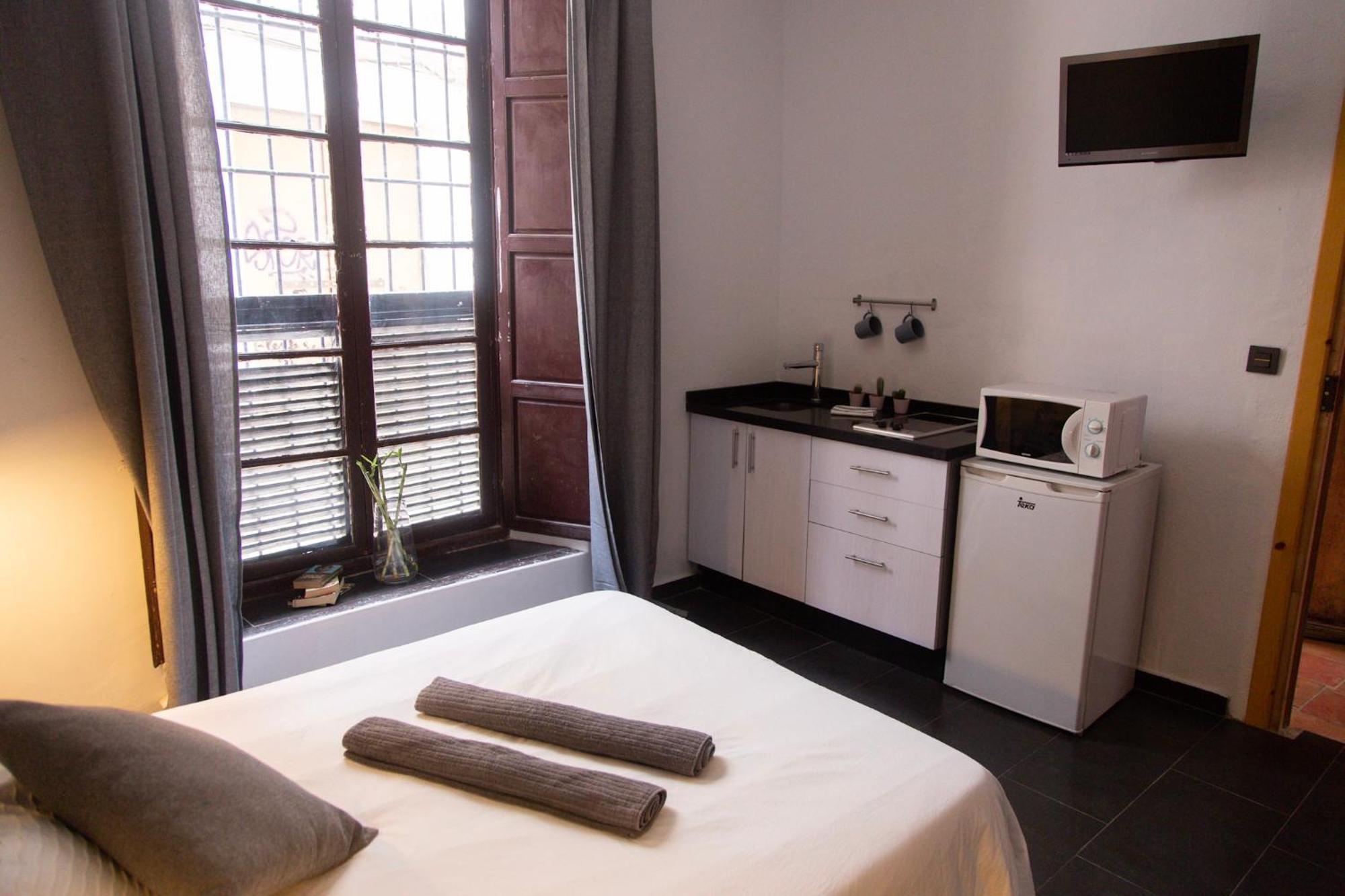 Bbtk Malaga Hostel Екстериор снимка