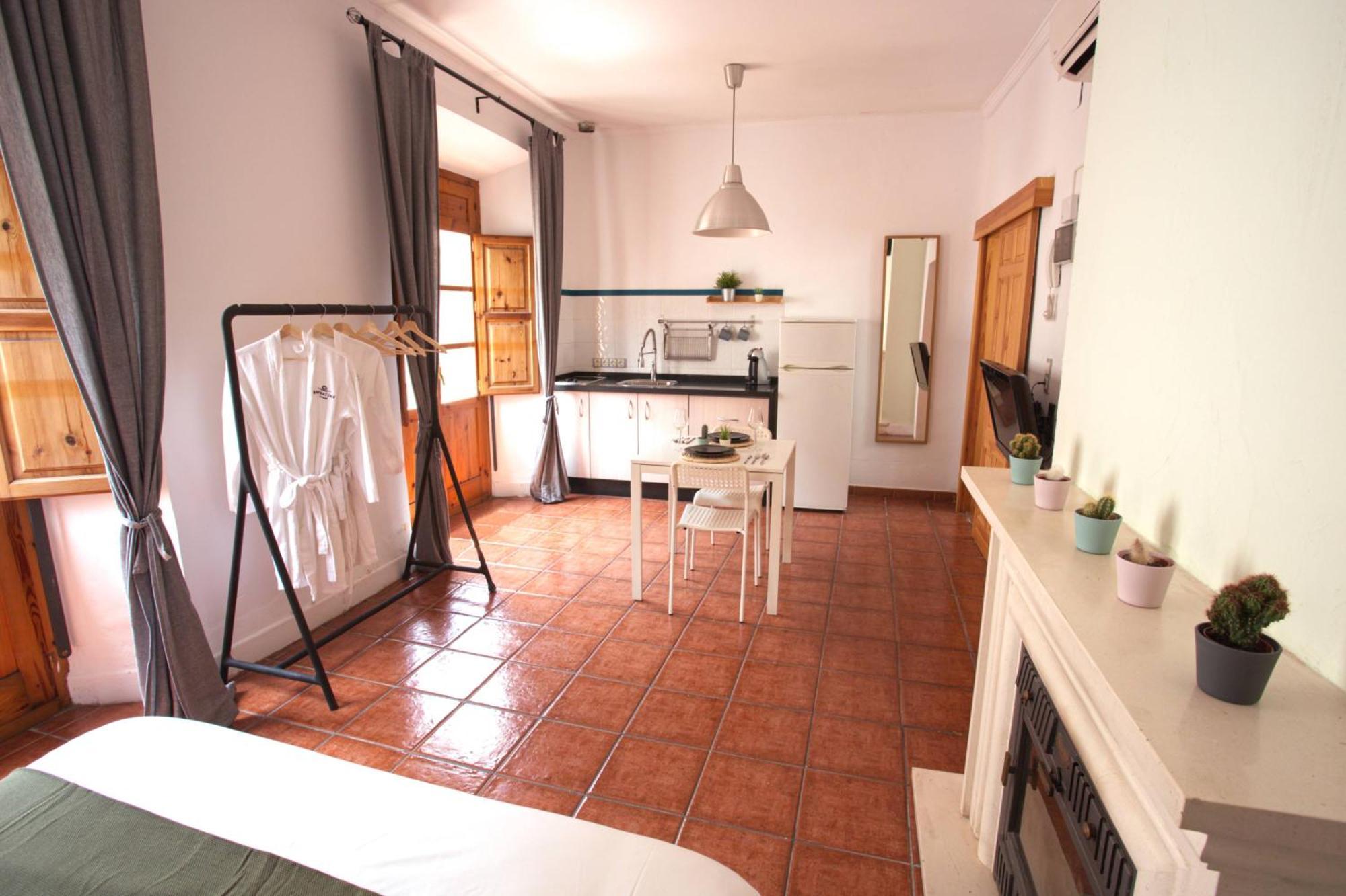 Bbtk Malaga Hostel Екстериор снимка